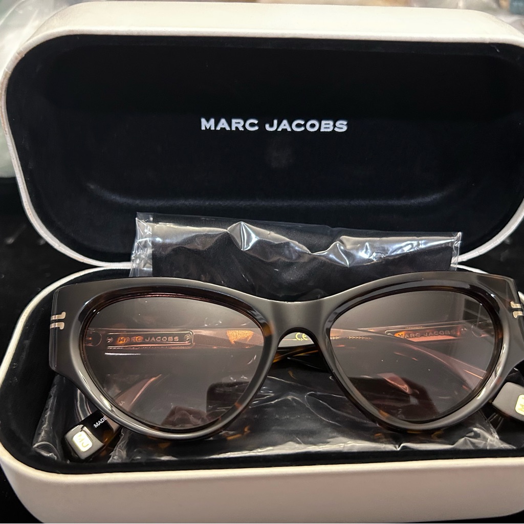 Marc Jacobs Women's Dark Tortoise Shell Sunglasses